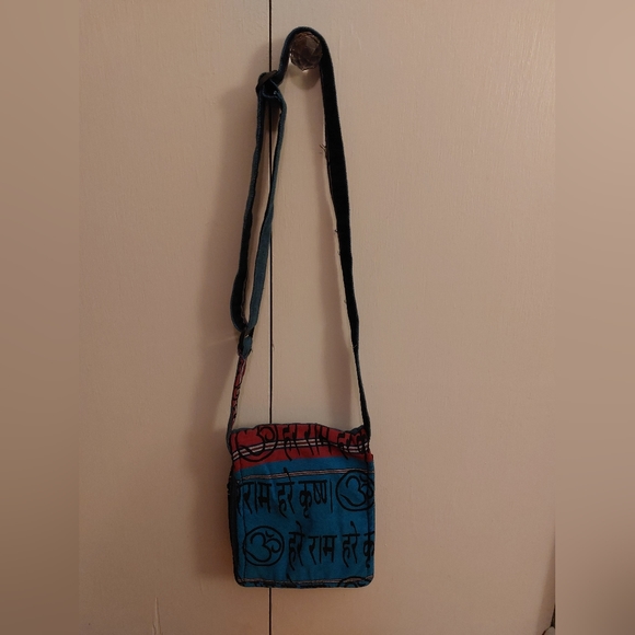 NWT Kathmandu Imports Tree of Life Crossbody Bag - Picture 6 of 6